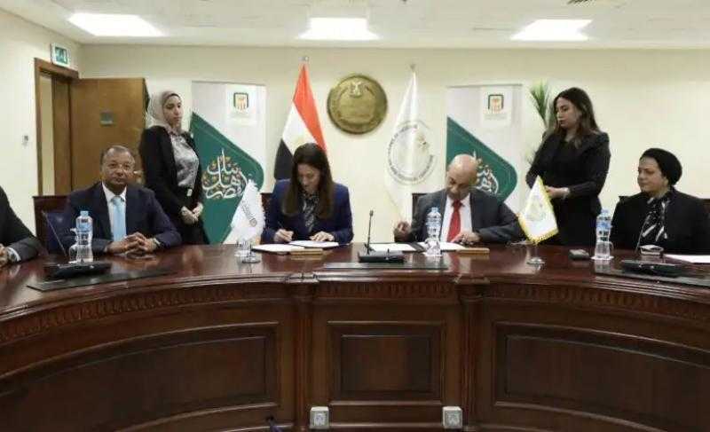 البنك الأهلي يوقع بروتوكول تعاون مع وزارة التعليم استكمالا لميكنة المدفوعات