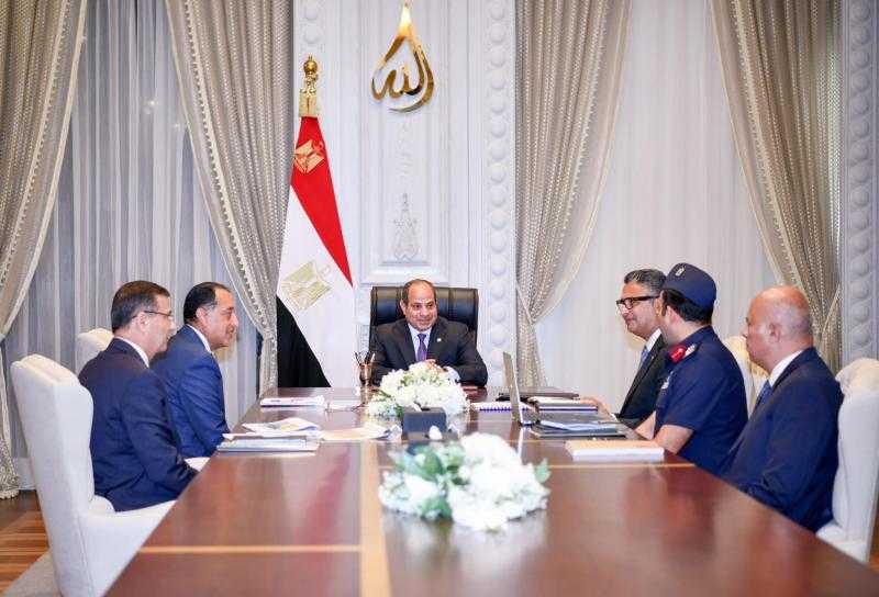 الرئيس السيسي يتابع تعاقدات الدولة لشراء السلع الاستراتيجية والموقف التنفيذي للبورصة السلعية