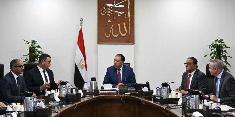 رئيس الوزراء: نستهدف الوصول إلى 9 ملايين متر مكعب يوميًا من المياه المحلاة
