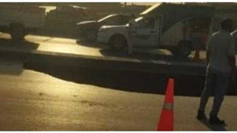 هبوط أرضى بمحور الأوتوستراد يتسبب فى كثافات مرورية للسيارات