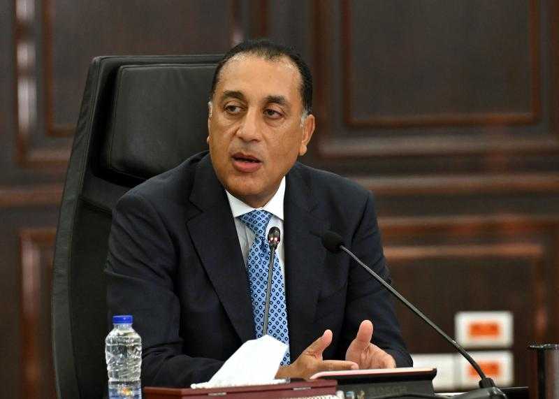 ”مدبولي”: تكليفات للوزراء للعمل مع القطاع الخاص على خفض أسعار السلع الاستراتيجية