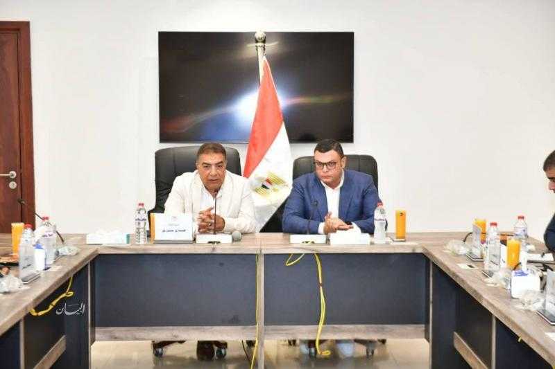 وزير الإسكان ومحافظ الدقهلية يتابعان الموقف التنفيذى لمشروعات مدينة المنصورة الجديدة