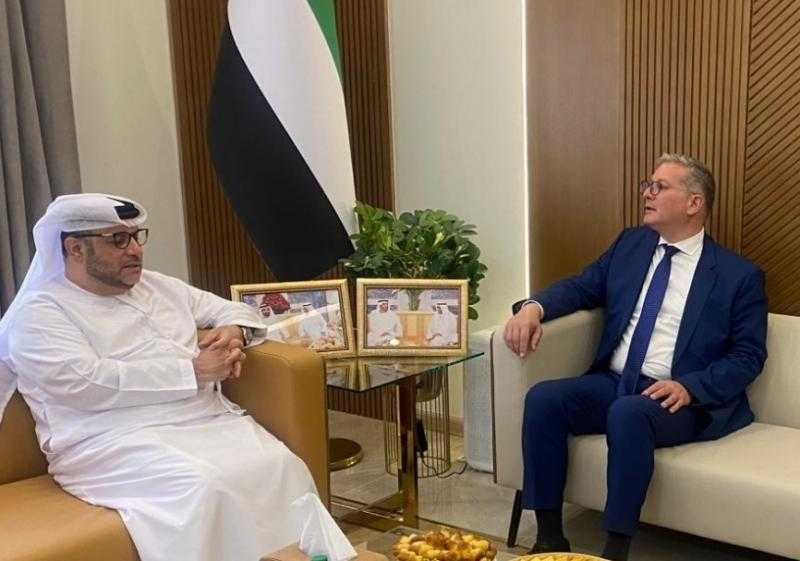 مصر والإمارات تبحثان تعزيز التعاون بمجال الطاقة