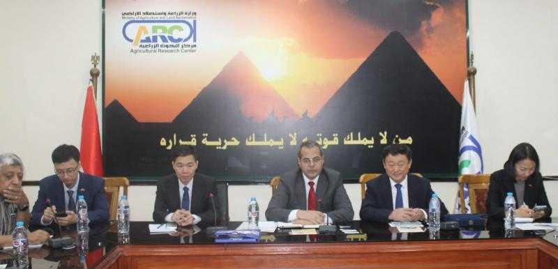 مصر والصين تبحثان مواجهة التغيرات المناخية وإنتاج محاصيل مقاومة للجفاف والملوحة