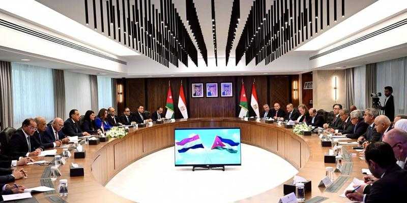 مصر والأردن تبحثان رفع قدرة الربط الكهربائي إلى ٢٠٠٠ ميجاوات