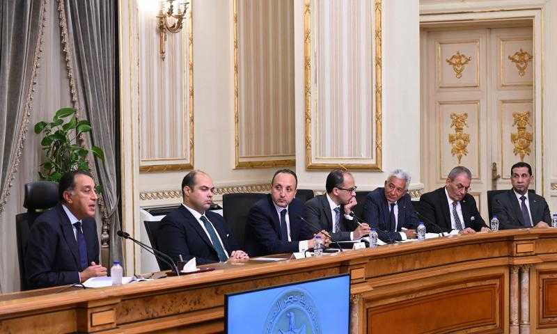 رئيس الوزراء: الحفاظ على الطابع التاريخي أحد ركائز رؤية تطوير القاهرة الخديوية