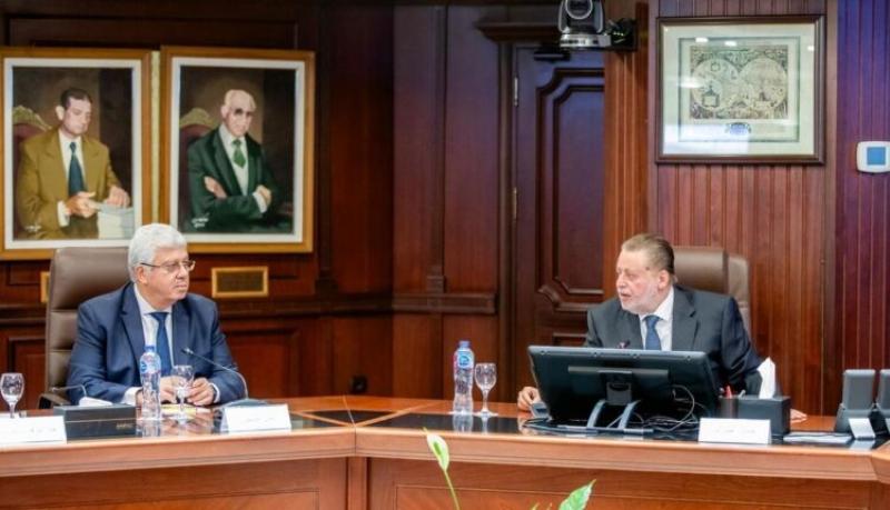 محافظ البنك المركزي: «بكالوريوس العلوم المصرفية» يهدف إلى تأهيل كوادر قادرة على تطوير القطاع المصرفي