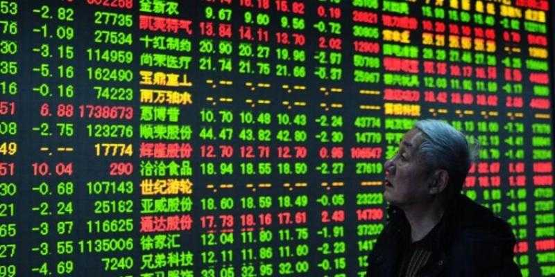 مؤشر شنغهاي يتجاوز 3700 نقطة لأول مرة منذ ديسمبر 2021