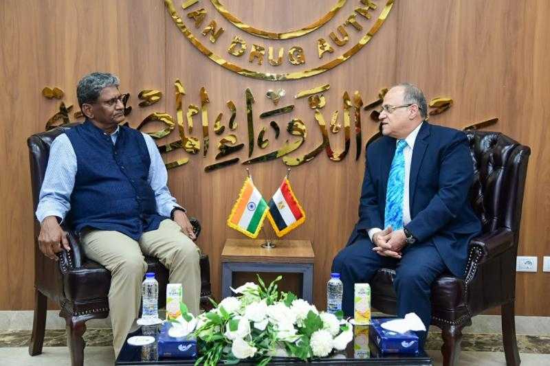مصر والهند تبحثان تعزيز التعاون بمجال الدواء