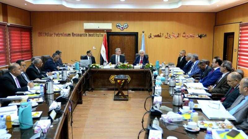وزير البترول: الاستثمار في البحث العلمي يمثل ركنًا أساسيًا لنجاح أي منظومة صناعية