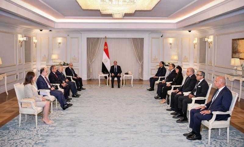 الرئيس السيسي يؤكد على دعم مصر الكامل لجهود لبنان في انطلاق مسيرة التعافي الاقتصادي وإعادة الإعمار