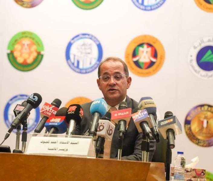 سددنا أكثر مما اقترضنا.. وزير المالية: حجم الدين الخارجي لأجهزة الموازنة تراجع ٤ مليارات دولار خلال عامين