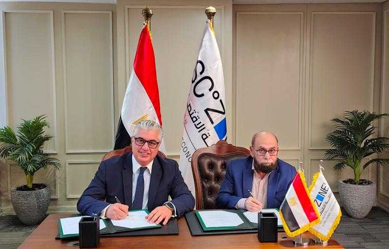 باستثمارات 35.2 مليون دولار.. توقيع عقد أول مشروع باكستاني بـ”اقتصادية قناة السويس”