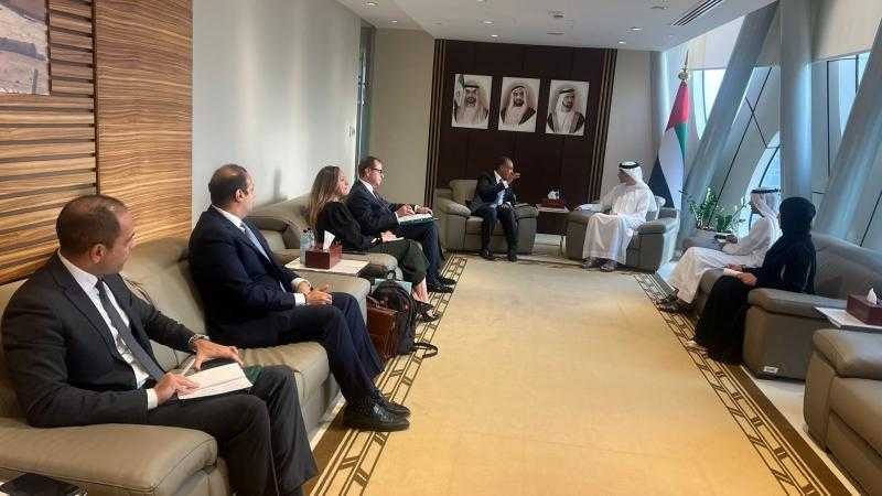 مصر والإمارات تبحثان اتفاقية الشراكة الاقتصادية وفرص تنمية حركة التجارة البينية