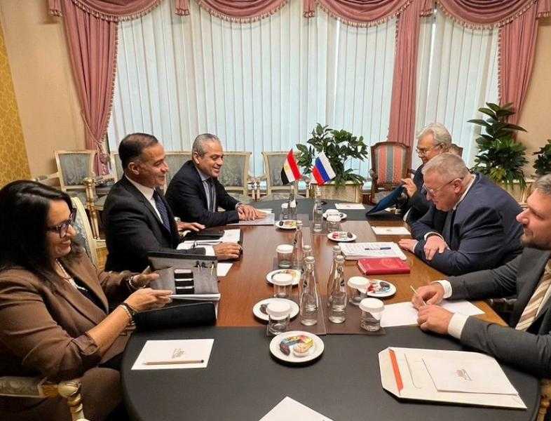 السفير المصري: مهتمون بتعزيز التعاون الاقتصادي وزيادة التبادل التجاري مع موسكو