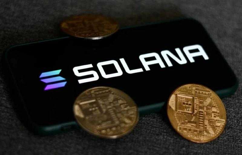 سولانا تجذب استثمارات مؤسسية بنحو 4 مليارات دولار