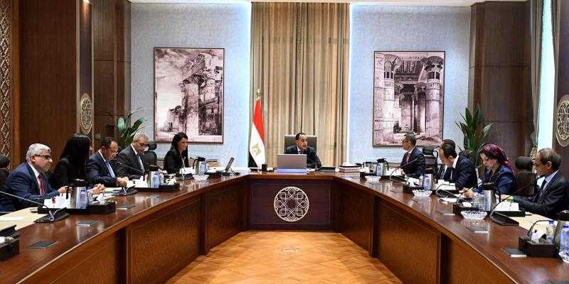 رئيس الوزراء يكلف باستكمال إجراءات طرح المباني التي أخليت عند الانتقال للعاصمة الإدارية