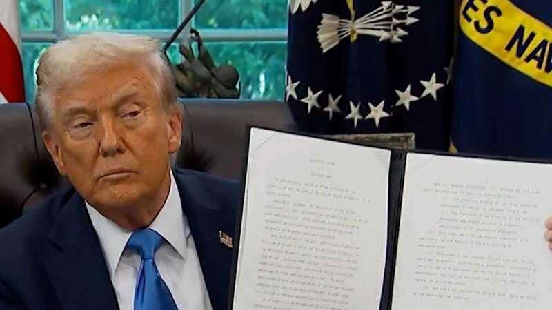 زيادة رسوم تأشيرات العمل تثير مخاوف تفاقم نقص الأطباء في أمريكا