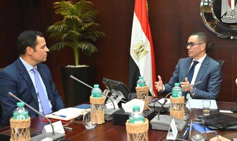 وزير الاستثمار يبحث مع وفد صندوق النقد ملامح برامج الإصلاح المالي والمؤسسي والتجاري