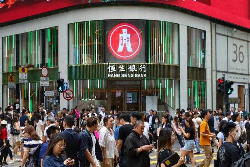 ارتفاع سهم بنك هانج سينج 40% بعد عرض استحواذ من إتش إس بي سي