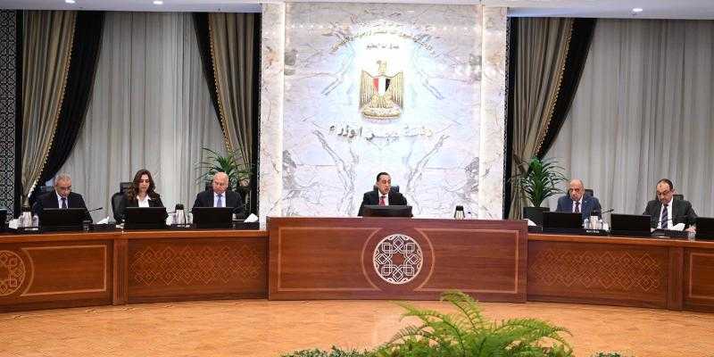 رئيس الوزراء: مساندة القطاعات التصديرية على التكيف مع المعايير البيئية الدولية لزيادة تنافسيتها عالميًا