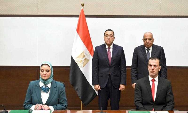 توقيع اتفاقية لتنفيذ الدراسات النهائية لمشروع الربط الكهربائي بين مصر وأوروبا عبر إيطاليا