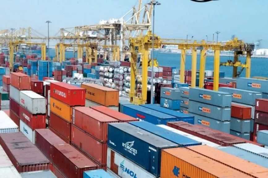 تراجع عجز الميزان التجاري لمصر بنسبة 18.3% خلال 9 شهور| فيديوجراف