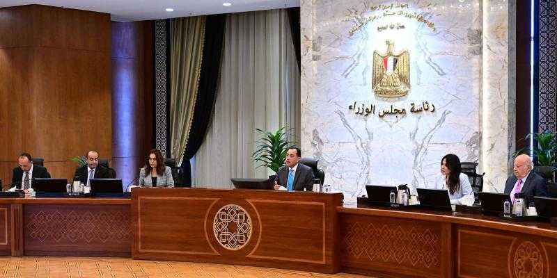 رئيس الوزراء يًوجه بإعداد دراسات الجدوى اللازمة للمشروعات المقترحة بمسار العائلة المقدسة