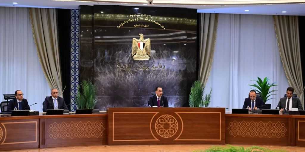 رئيس الوزراء: الظروف الاستثنائية التي مرت بها المنطقة أدت إلى إبطاء وتيرة عمليات الطروحات