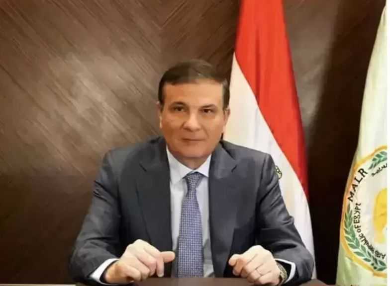 غدًا.. وزير الزراعة يفتتح معرض السلع الغذائية بباب الشعرية