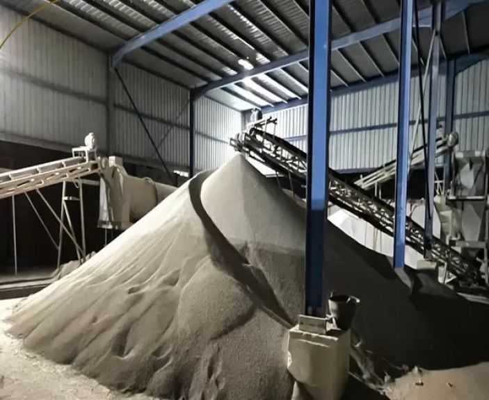 ”الداخلية” تضبط 680 طنًا من الأسمدة والمواد الخام مجهولة المصدر