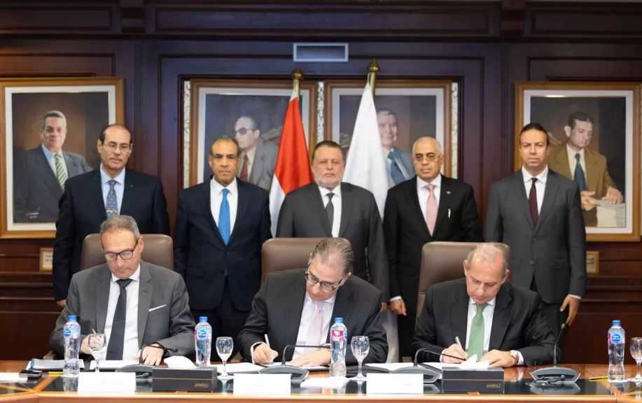 مجلس الوزراء يوضح خطوات فتح حسابات مصرفية للمصريين في الخارج