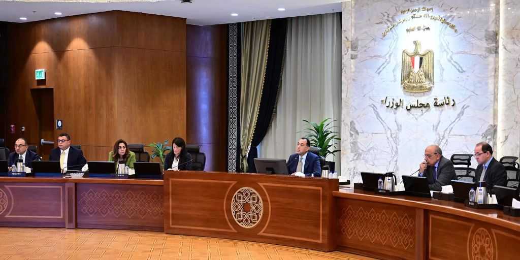 رئيس الوزراء يترأس اجتماعًا لمناقشة الرؤية المقترحة لإعداد النسخة المحدثة من وثيقة سياسة ملكية الدولة
