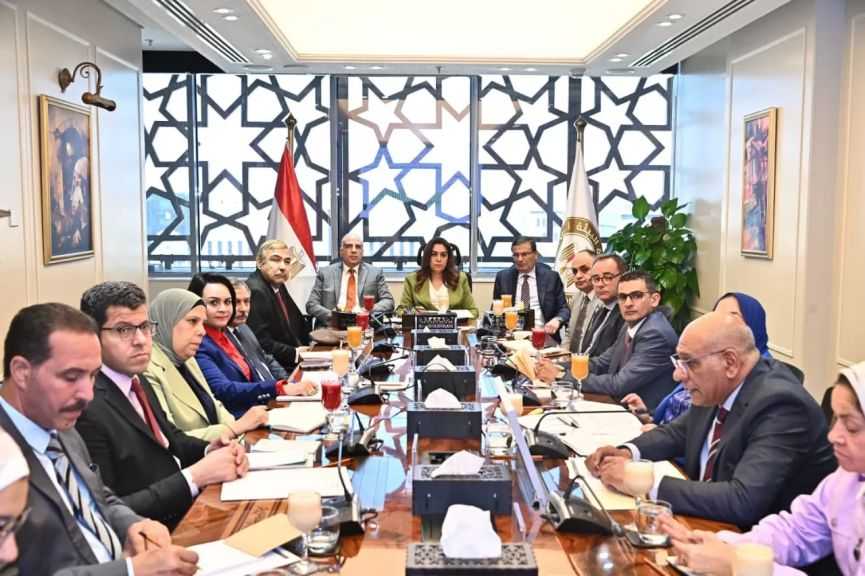 وزراء البيئة والزراعة والري يناقشون تأثير تغير المناخ على الأمن الغذائي في مصر| التفاصيل