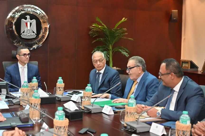 هدف الوصول إلى يومين.. وزير الاستثمار يستعرض جهود الدولة لتطوير منظومة الإفراج الجمركي