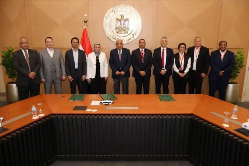 «الكهرباء» توقع مع إنفنيتي باور ومنصة الطاقة لحسن علام اتفاقيات تكميلية لتطوير المشروعات الوطنية