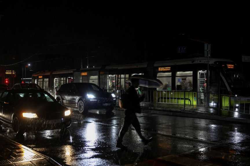 قفزة في واردات الكهرباء الأوكرانية في أكتوبر وسط هجمات روسية