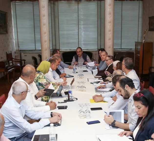 وزير قطاع الأعمال العام: انتهاء تنفيذ المشروع القومي لتطوير صناعة الغزل والنسيج منتصف العام المقبل