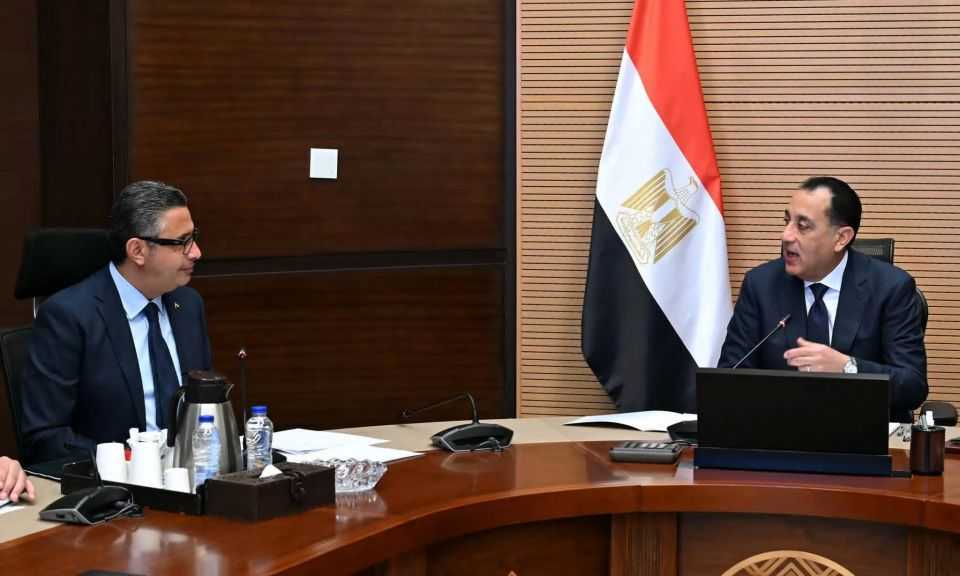 وزير التموين لـ”مدبولي”: أرصدة السلع الأساسية آمنة وتكفي لعدة شهور