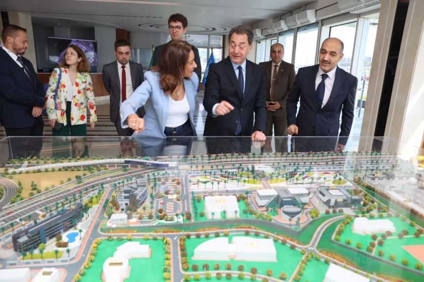 السفير الفرنسي: مهتمون بتعزيز الشراكة العلمية والتكنولجية مع مصر بمجال الفضاء