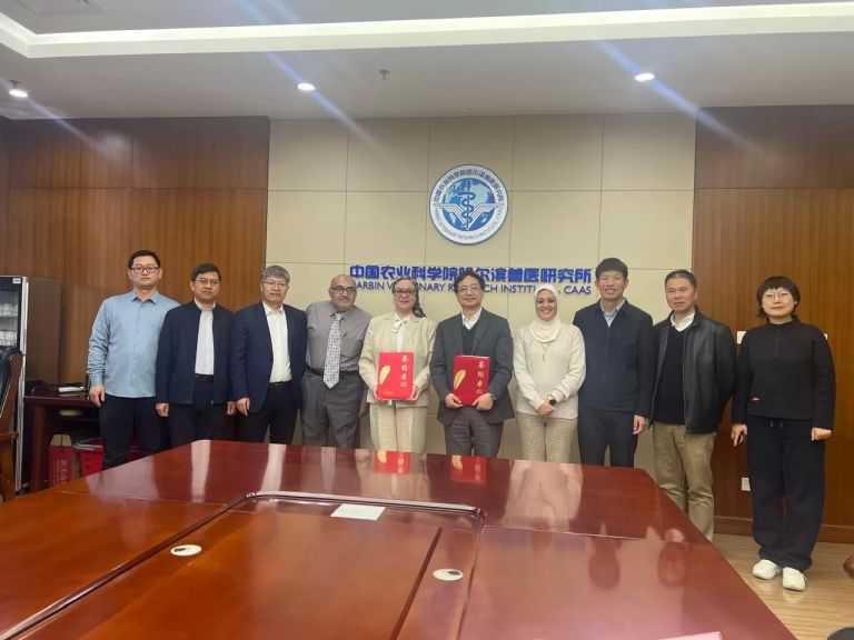 مصر والصين تُوقعان مذكرة تعاون لتطوير وإنتاج اللقاحات البيطرية