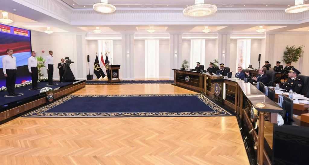 دخل يصل إلى 30 ألف دولار شهريًا.. الرئيس السيسي: التعليم الرقمي الذي تبنته الدولة للشباب يتم عبر ثلاث مراحل متدرجة