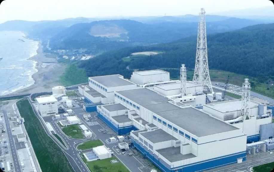 اليابان تقترب من إعادة تشغيل أكبر محطة نووية في العالم