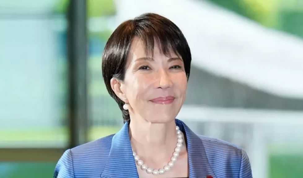 رئيسة وزراء اليابان تتعرض لضغوط حادة تمتد من الين إلى الأسهم والسندات