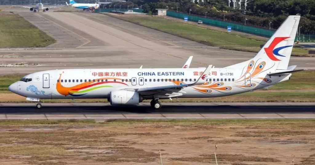 فيتنام تطلب من شركات الطيران الاستعداد لخفض الرحلات الجوية مع تفاقم أزمة وقود الطائرات