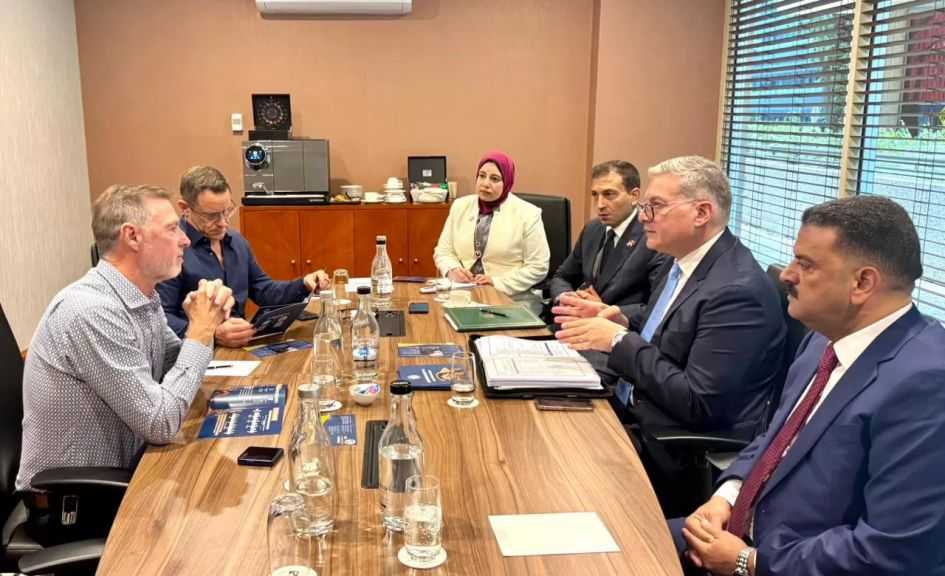 ”بدوي” يناقش التعاون مع ”هانتر” الأسترالية في مجال المعادن الحيوية والنادرة