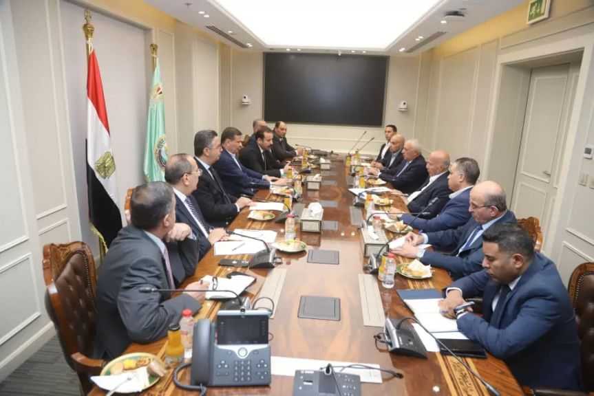 الحكومة تبحث مع اتحاد الدواجن تحفيز الإنتاج لخفض الاستيراد من الخارج