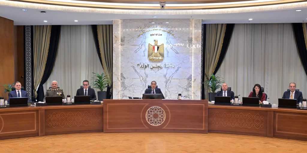 رئيس الوزراء: الحكومة تناقش اليوم حزمة التسهيلات الضريبية الثانية