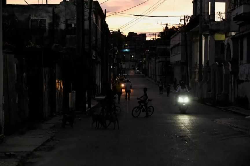 انقطاع التيار الكهربائي في هافانا وأجزاء أخرى من كوبا