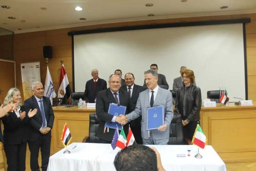 البحوث الزراعية يوقع بروتوكول تعاون مع الاتحاد الأوروبى لتدريب 400 ألف مزارع قمح